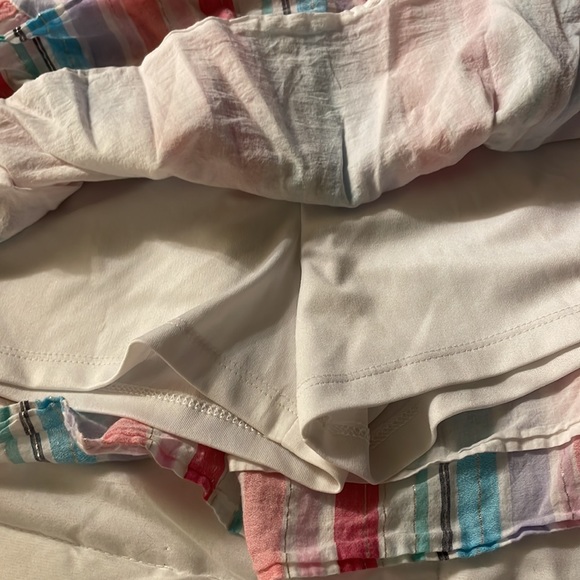 Girls pastel striped skirt size 10 - Picture 3 of 4
